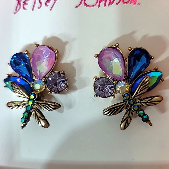 Betsey Johnson Dragonfly Gold-Toned Crystal Cluster Stud - Picture 4 of 4